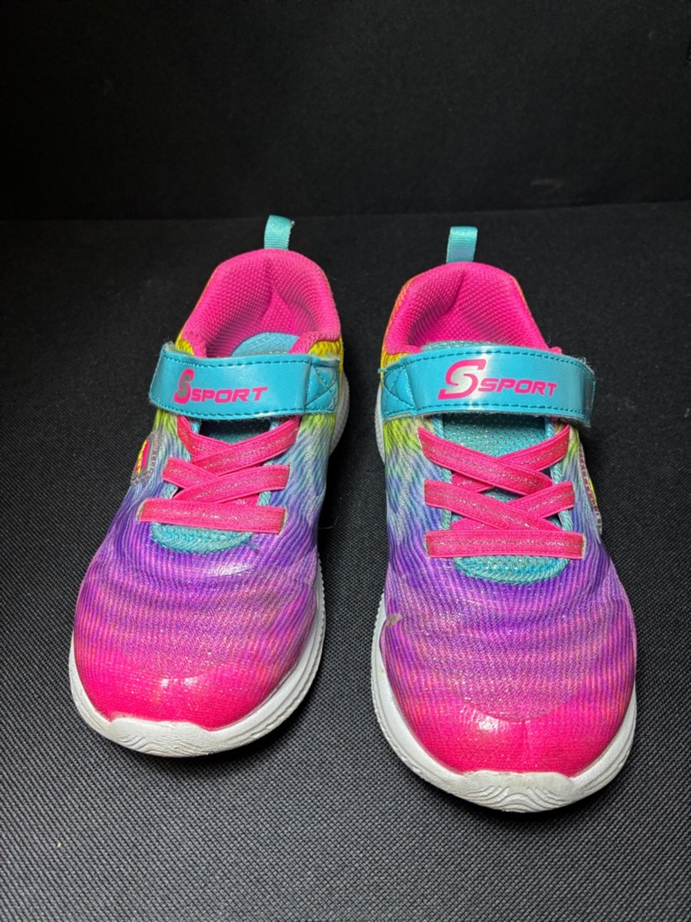 Kids' Pink & Purple Rainbow Slip-On Sneakers USED